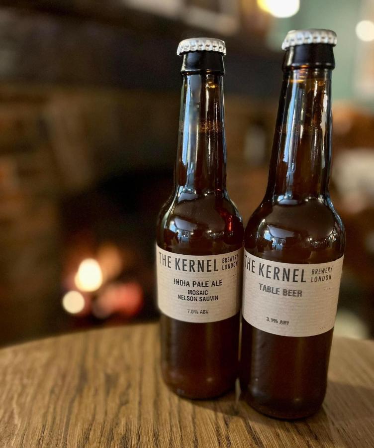 The New Inn Heckfield 훅 외부 사진